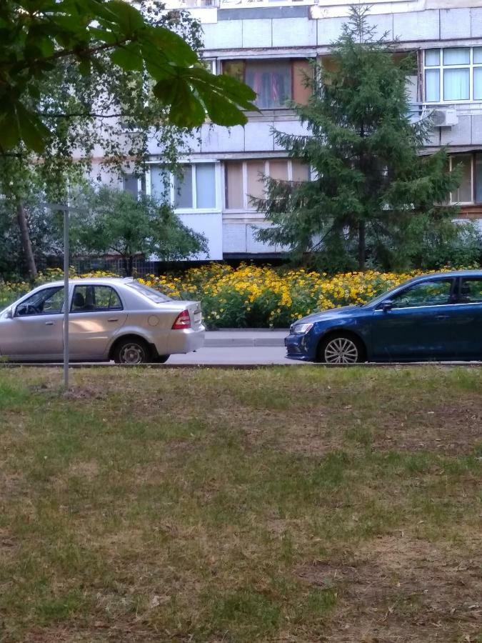 Квартира Рядом С Метро Kharkov Luaran gambar